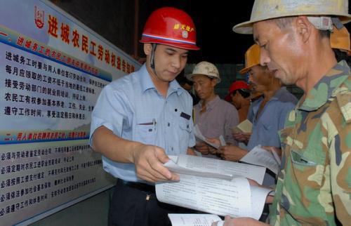 韩国建筑工地干活视频,高效作业与安全施工的生动写照