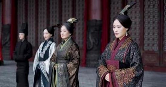 大秦腹黑秦始皇吃瓜一口气看完,揭秘大秦帝国腹黑一面