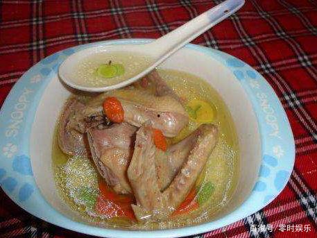 炖鸽子汤的做法视频,炖鸽子汤的秘制做法大揭秘