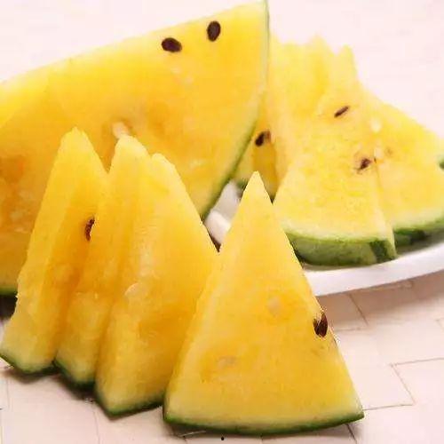 二黑吃瓜,揭秘娱乐圈背后的那些事儿