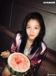 今日明星吃瓜图片最新,明星吃瓜现场，揭秘幕后故事