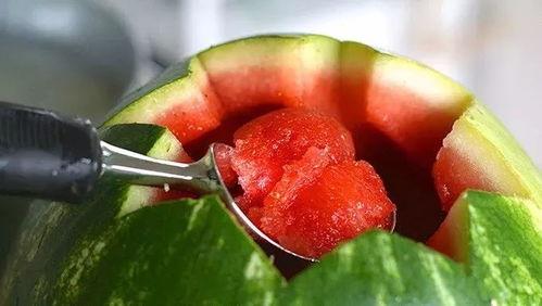 黑料不打样吃瓜,黑料不打样，吃瓜群众如何辨别真相？