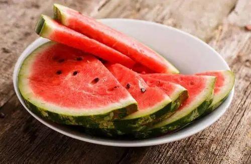 天津美院吃瓜爆料事件,揭秘校园风波背后的真相