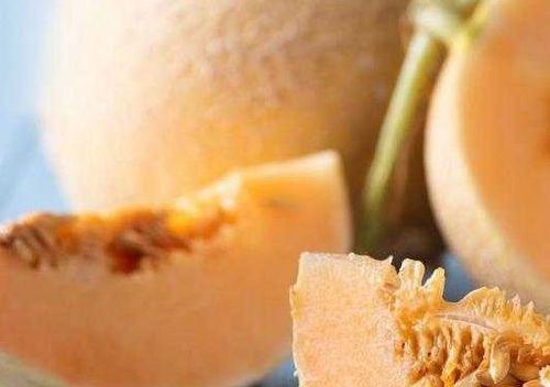 有黑纹的哈密瓜可以吃吗,安全可食用，口感独特美味