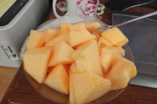 有黑纹的哈密瓜可以吃吗,安全可食用，口感独特美味