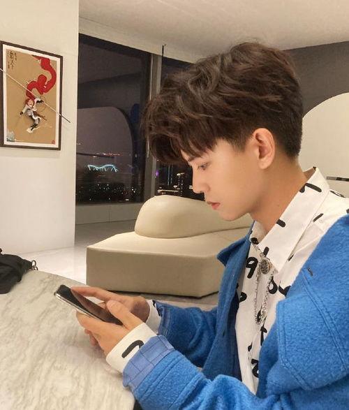 吃瓜爆料任嘉伦李易峰